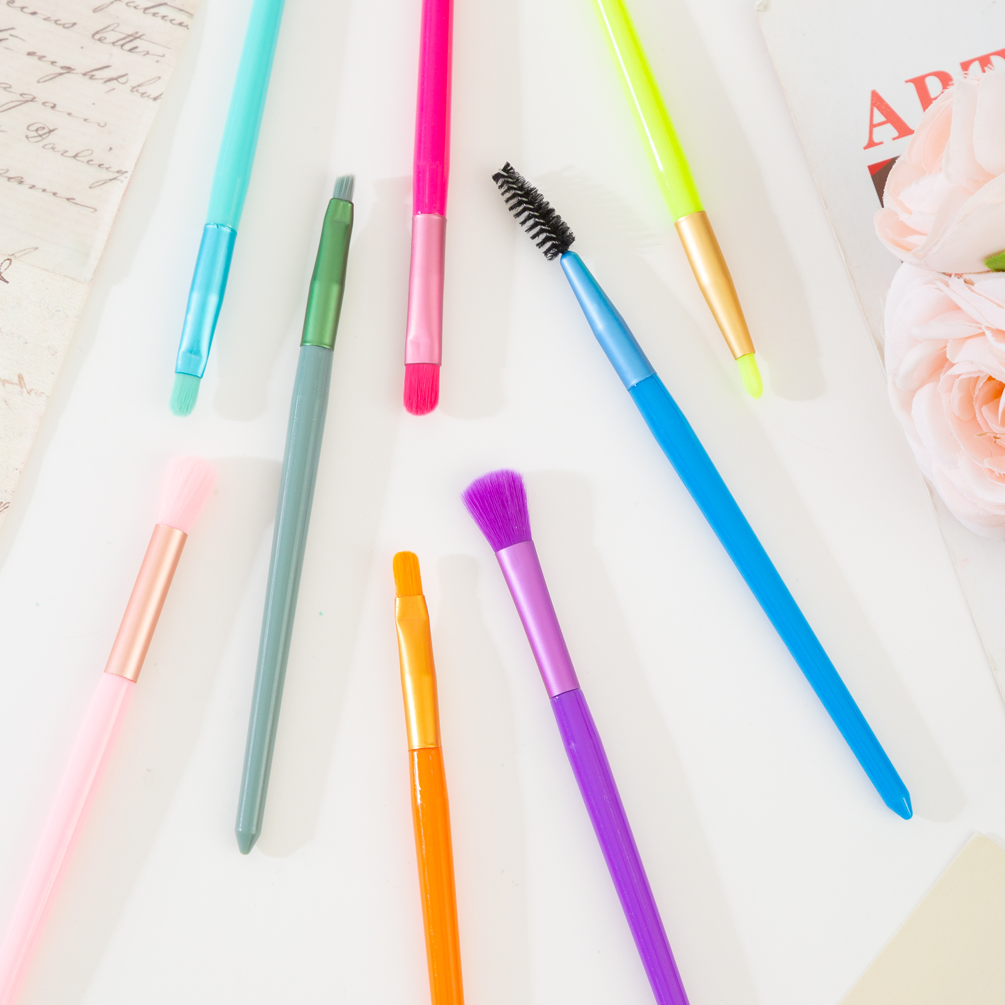 841A1536 Cross-border new 8 dopamine colourful makeup brush set - Image 3