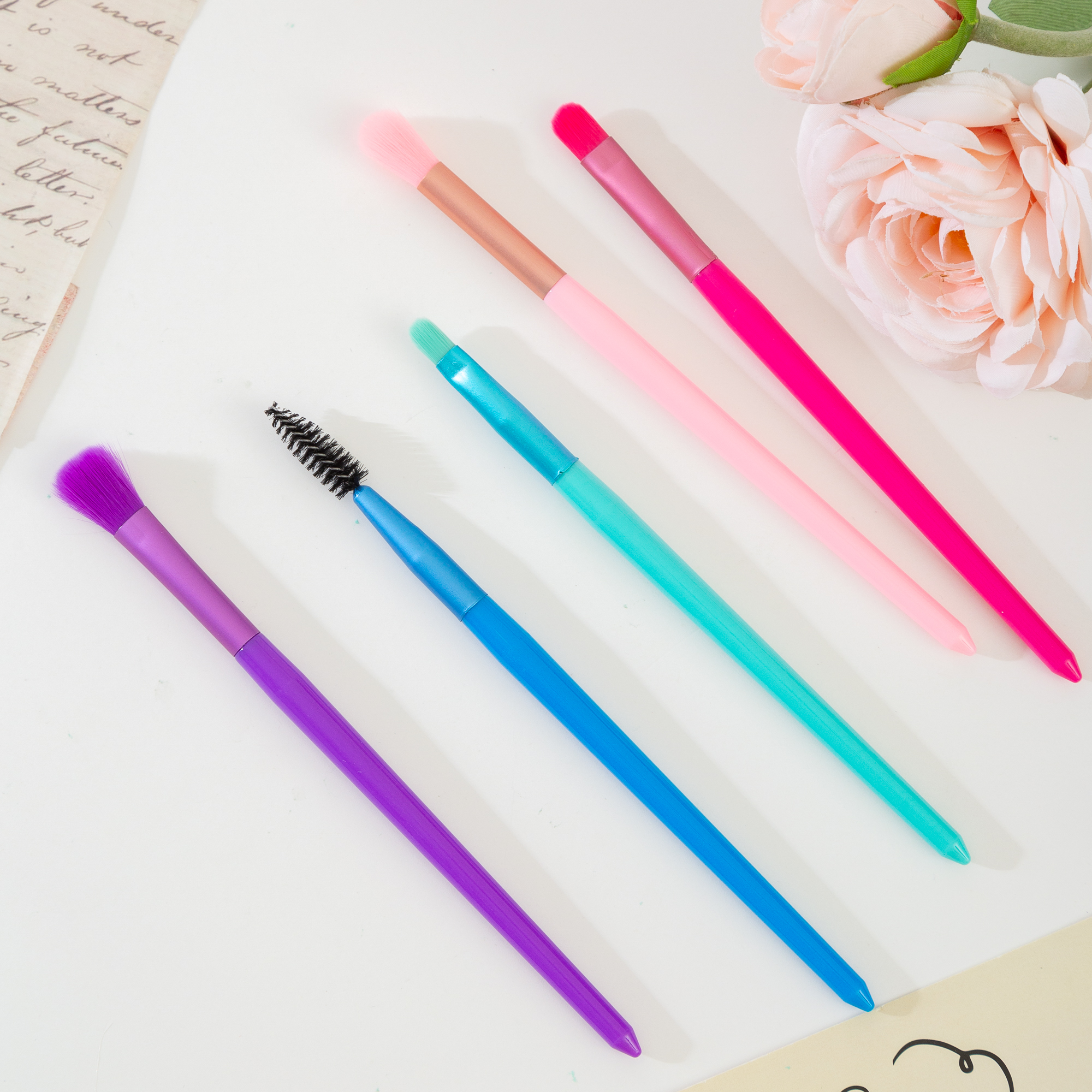 841A1537 Cross-border new 8 dopamine colourful makeup brush set - Image 4