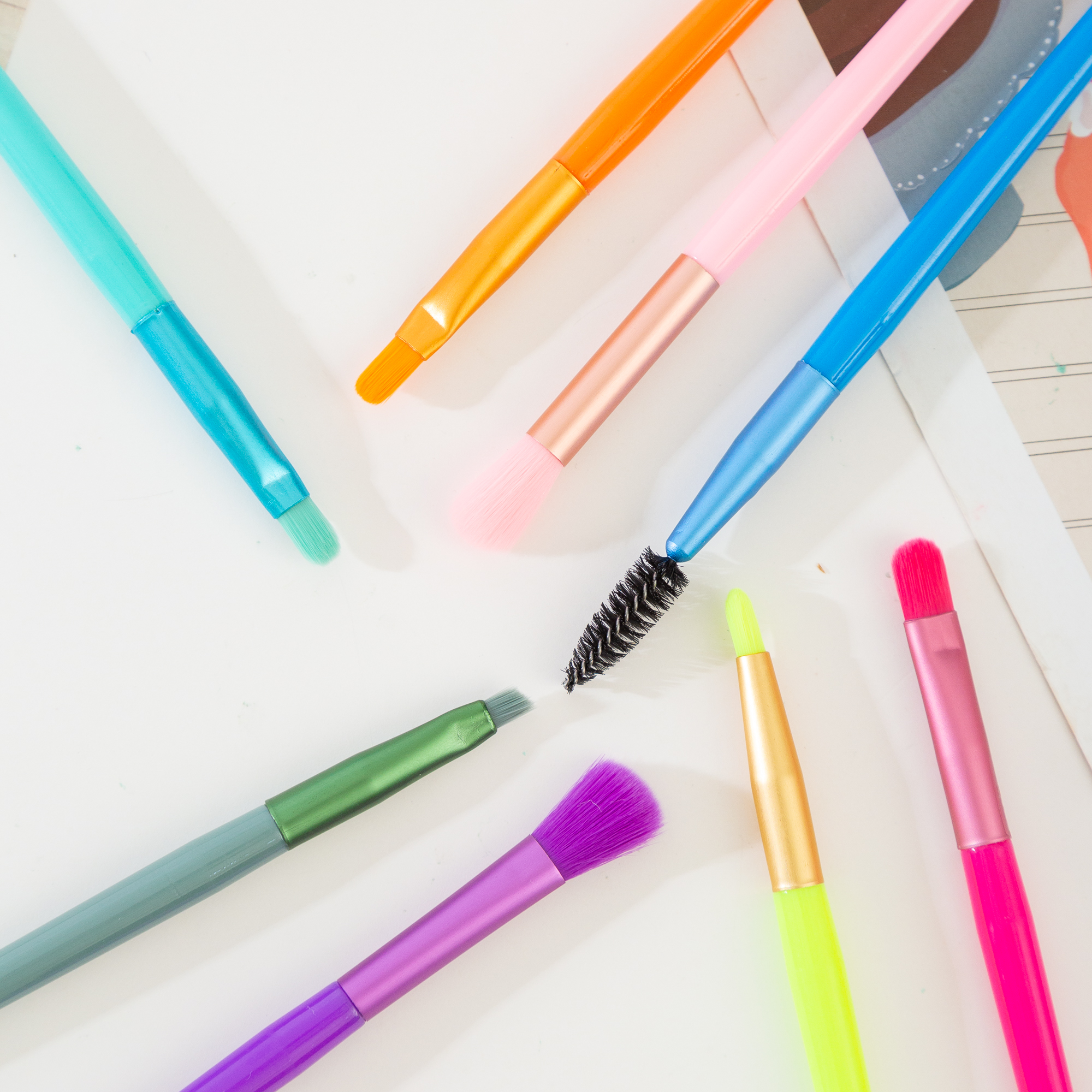 841A1544 Cross-border new 8 dopamine colourful makeup brush set - Image 8